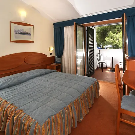 Galijot Plava Laguna 4*