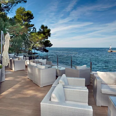 Galijot Plava Laguna 4*