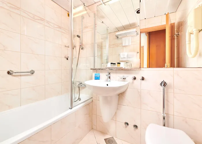 Galijot Plava Laguna Hotel 4*